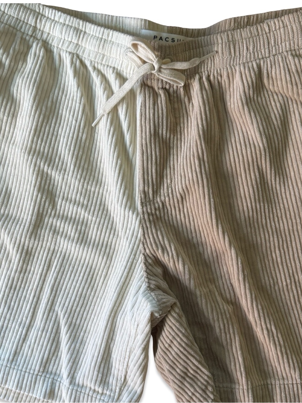 PacSun Men's Colorblock Cream/Tan Corduroy Shorts | Excellent condition - Picture 3 of 8